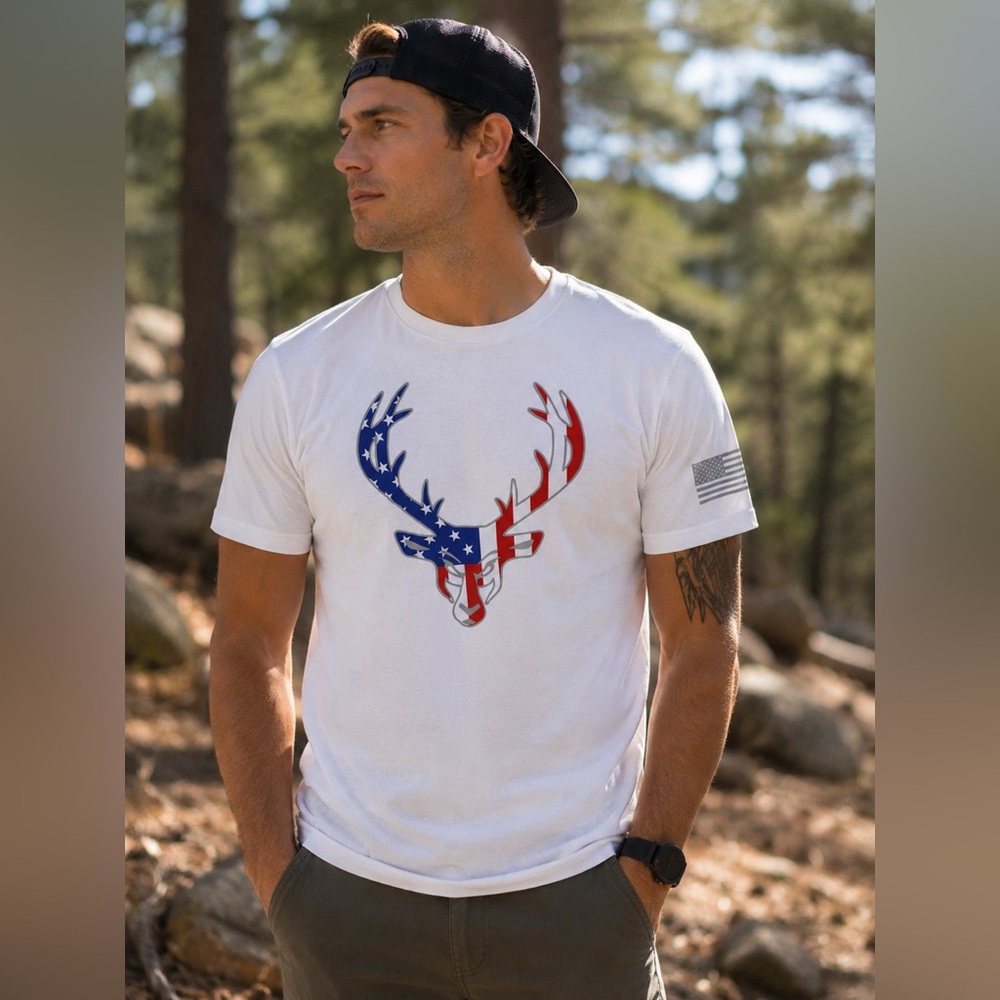 Bucked Up American Flag Graphic T-Shirt White Men’s Large Patriotic